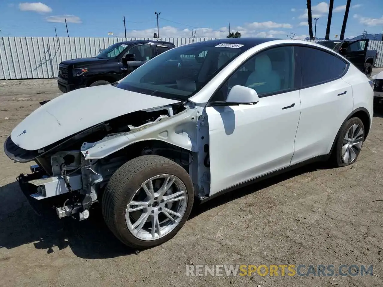 1 Photograph of a damaged car 7SAYGAEE8PF645129 TESLA MODEL Y 2023