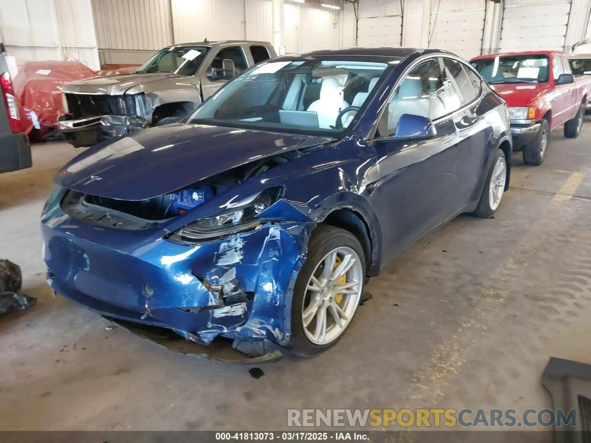 2 Photograph of a damaged car 7SAYGAEE8PF661220 TESLA MODEL Y 2023