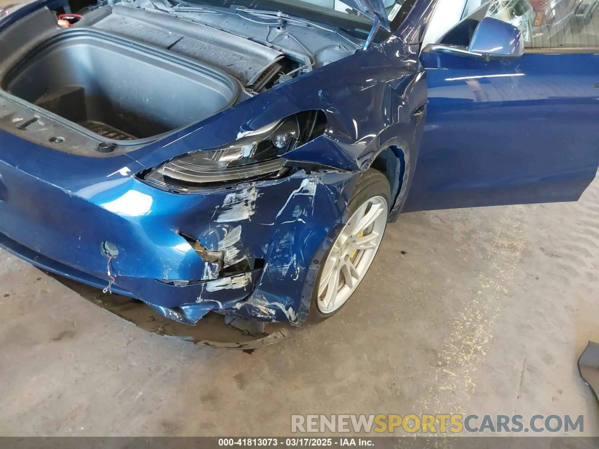 6 Photograph of a damaged car 7SAYGAEE8PF661220 TESLA MODEL Y 2023
