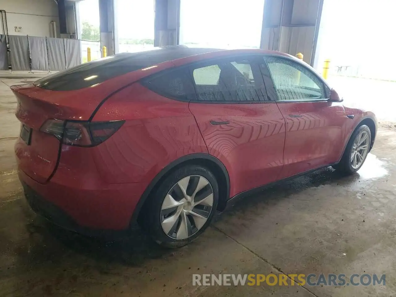 3 Photograph of a damaged car 7SAYGAEE8PF701618 TESLA MODEL Y 2023