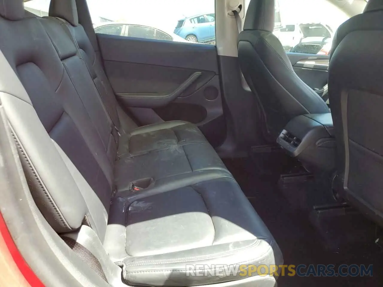 10 Photograph of a damaged car 7SAYGAEE8PF747191 TESLA MODEL Y 2023