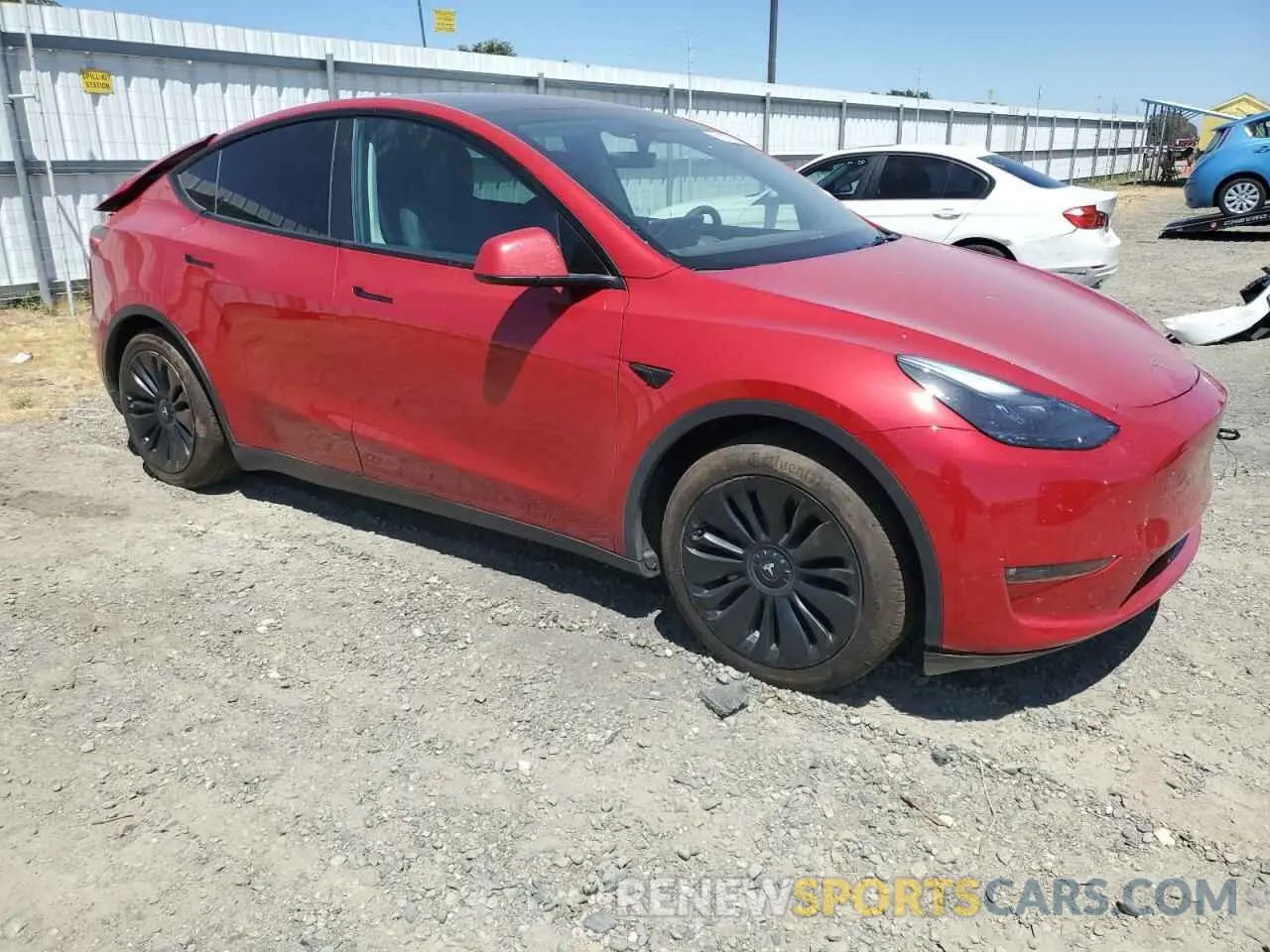 4 Photograph of a damaged car 7SAYGAEE8PF747191 TESLA MODEL Y 2023