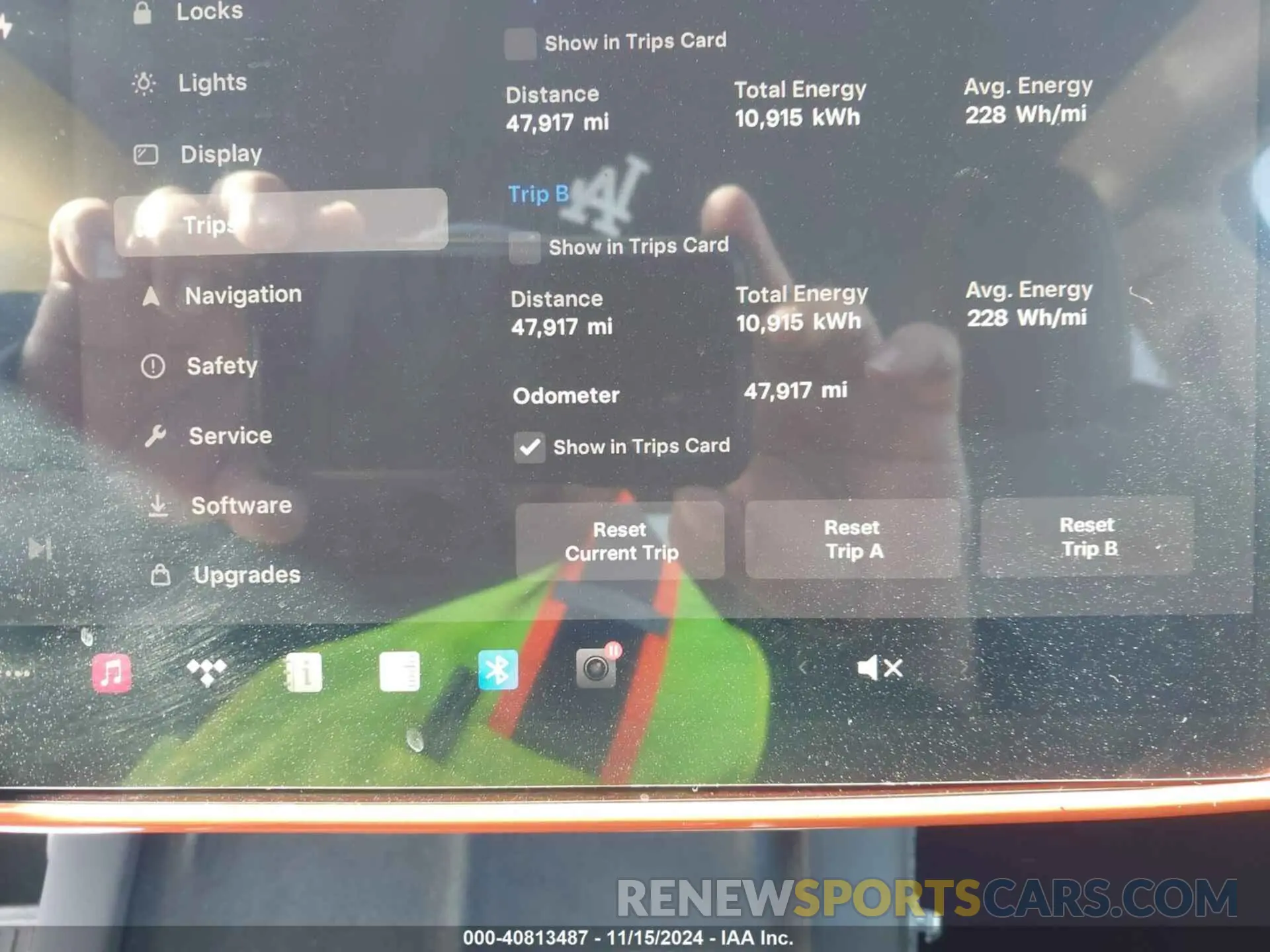 15 Photograph of a damaged car 7SAYGAEE8PF769580 TESLA MODEL Y 2023