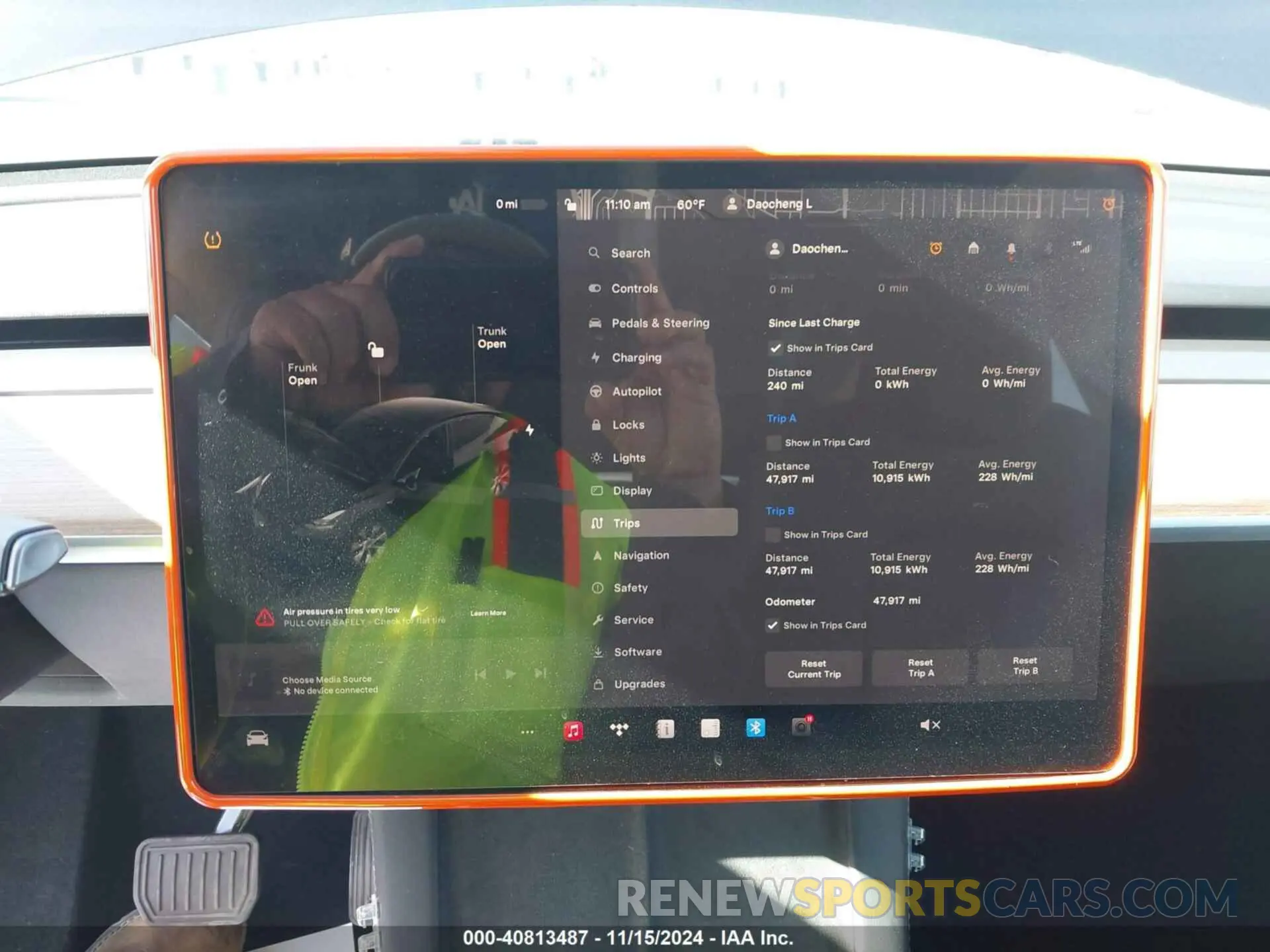 18 Photograph of a damaged car 7SAYGAEE8PF769580 TESLA MODEL Y 2023