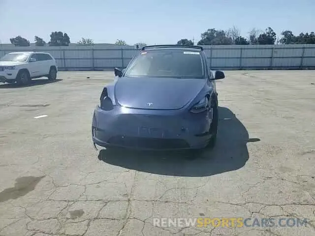 13 Photograph of a damaged car 7SAYGAEE8PF927092 TESLA MODEL Y 2023