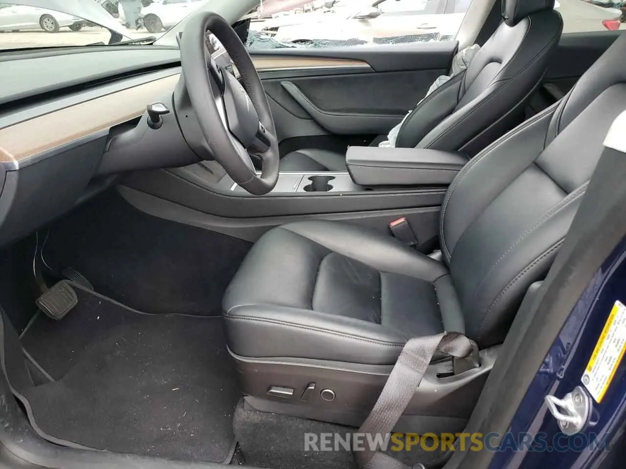 7 Photograph of a damaged car 7SAYGAEE9PF607117 TESLA MODEL Y 2023
