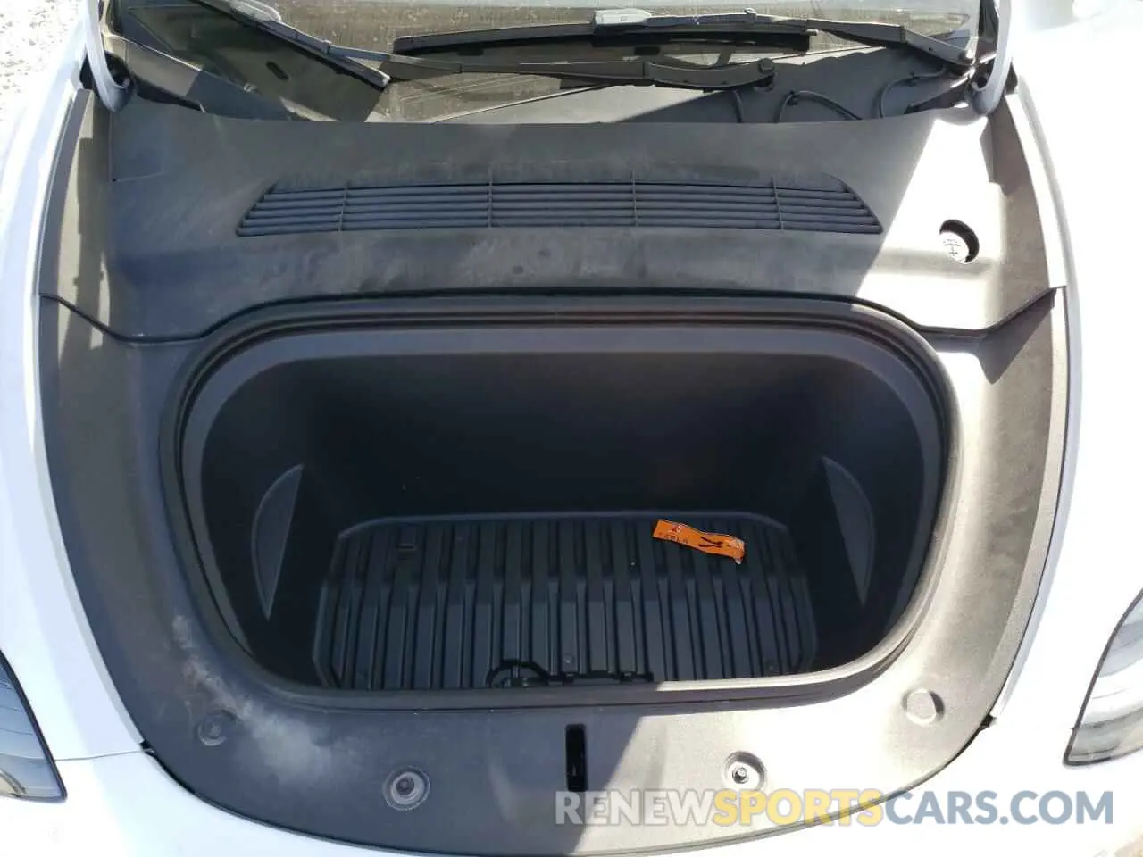 11 Photograph of a damaged car 7SAYGAEE9PF626301 TESLA MODEL Y 2023