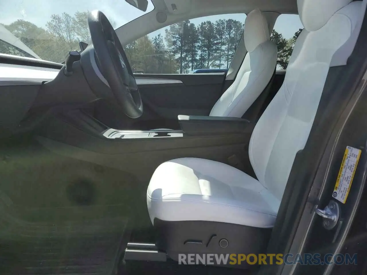 7 Photograph of a damaged car 7SAYGAEE9PF662103 TESLA MODEL Y 2023