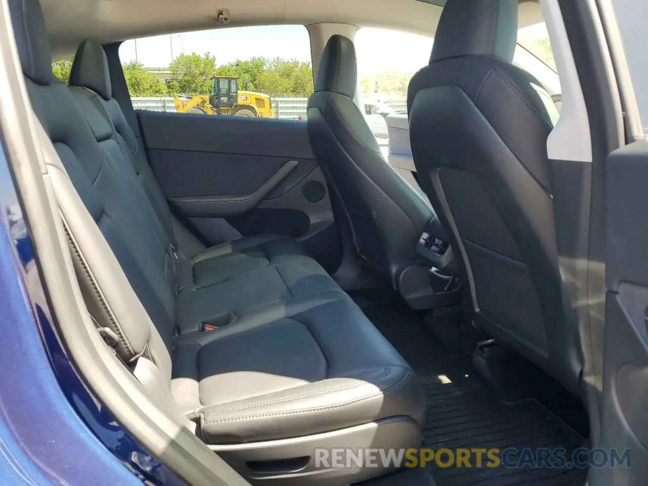 11 Photograph of a damaged car 7SAYGAEE9PF709792 TESLA MODEL Y 2023