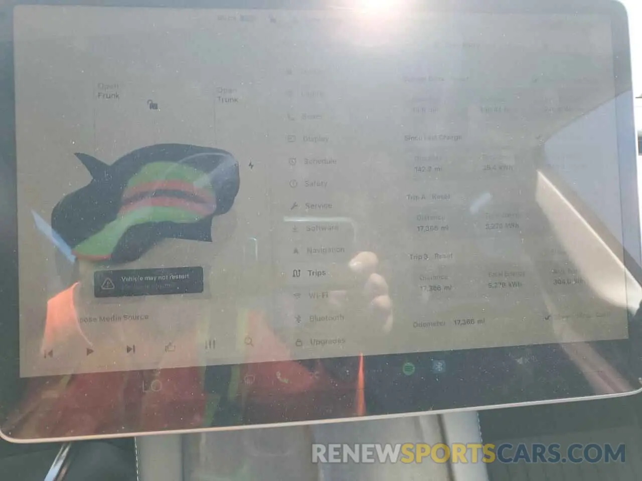 9 Photograph of a damaged car 7SAYGAEE9PF709792 TESLA MODEL Y 2023
