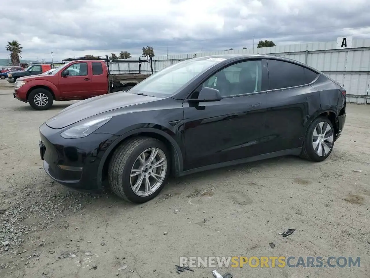 1 Photograph of a damaged car 7SAYGAEE9PF716323 TESLA MODEL Y 2023