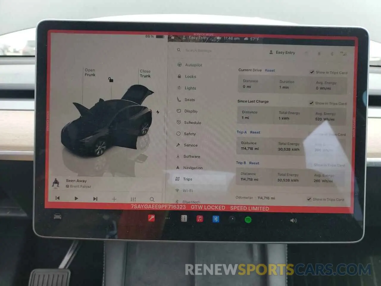 9 Photograph of a damaged car 7SAYGAEE9PF716323 TESLA MODEL Y 2023