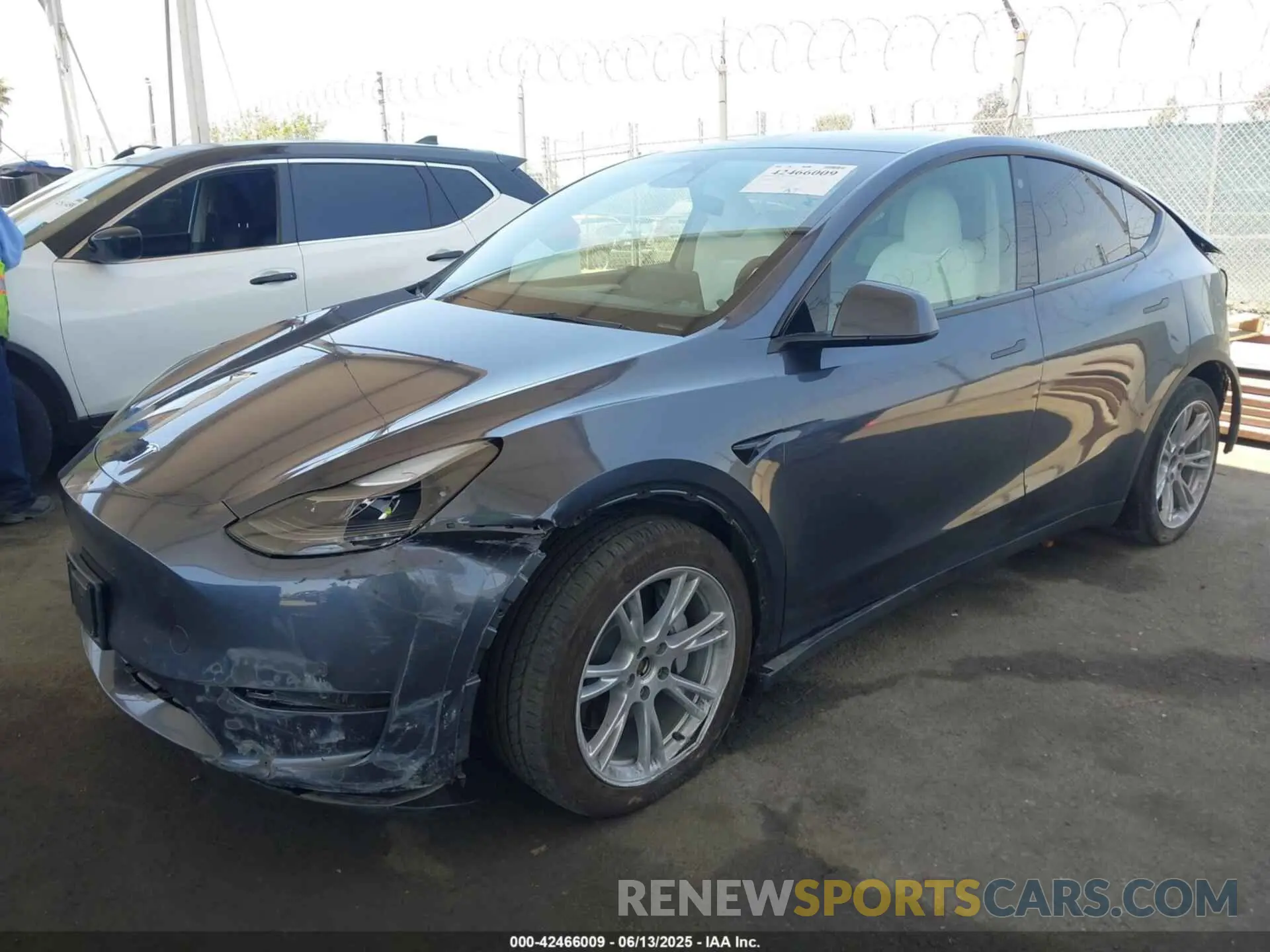 2 Photograph of a damaged car 7SAYGAEE9PF743795 TESLA MODEL Y 2023