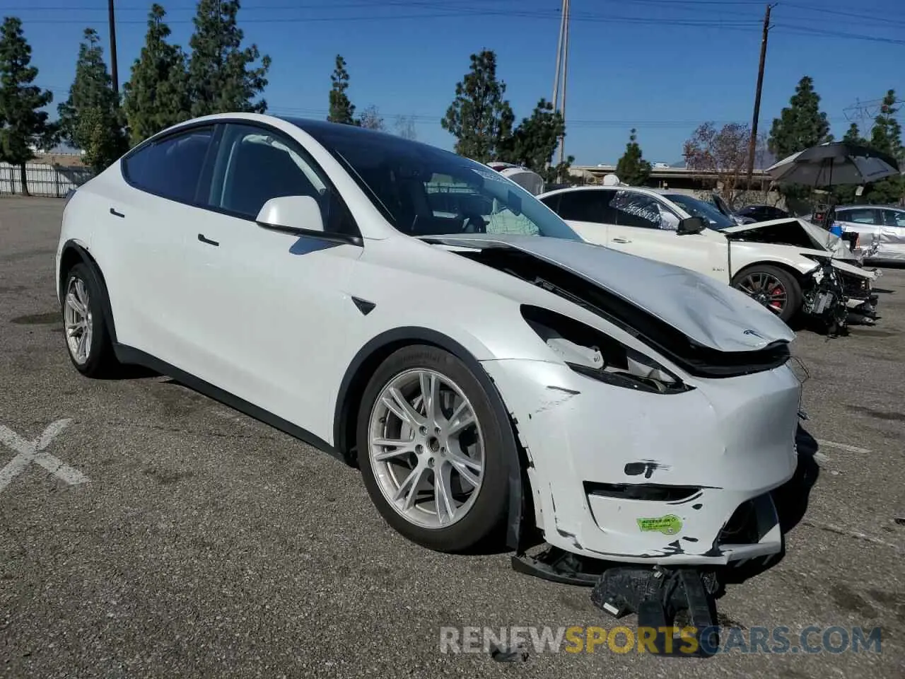 4 Photograph of a damaged car 7SAYGAEE9PF790454 TESLA MODEL Y 2023