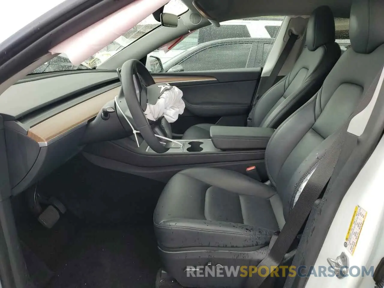 7 Photograph of a damaged car 7SAYGAEE9PF790454 TESLA MODEL Y 2023