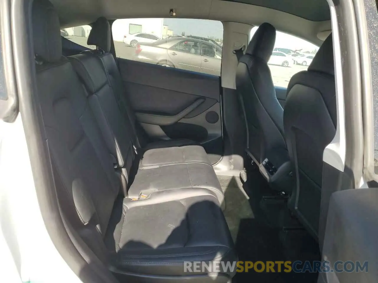 11 Photograph of a damaged car 7SAYGAEE9PF835117 TESLA MODEL Y 2023
