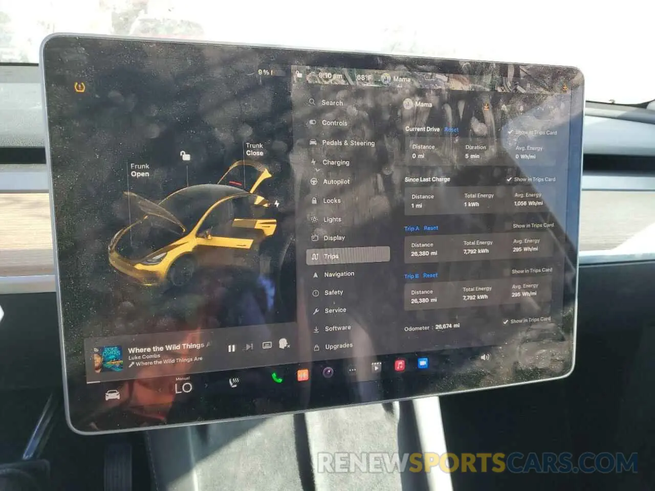9 Photograph of a damaged car 7SAYGAEE9PF835117 TESLA MODEL Y 2023