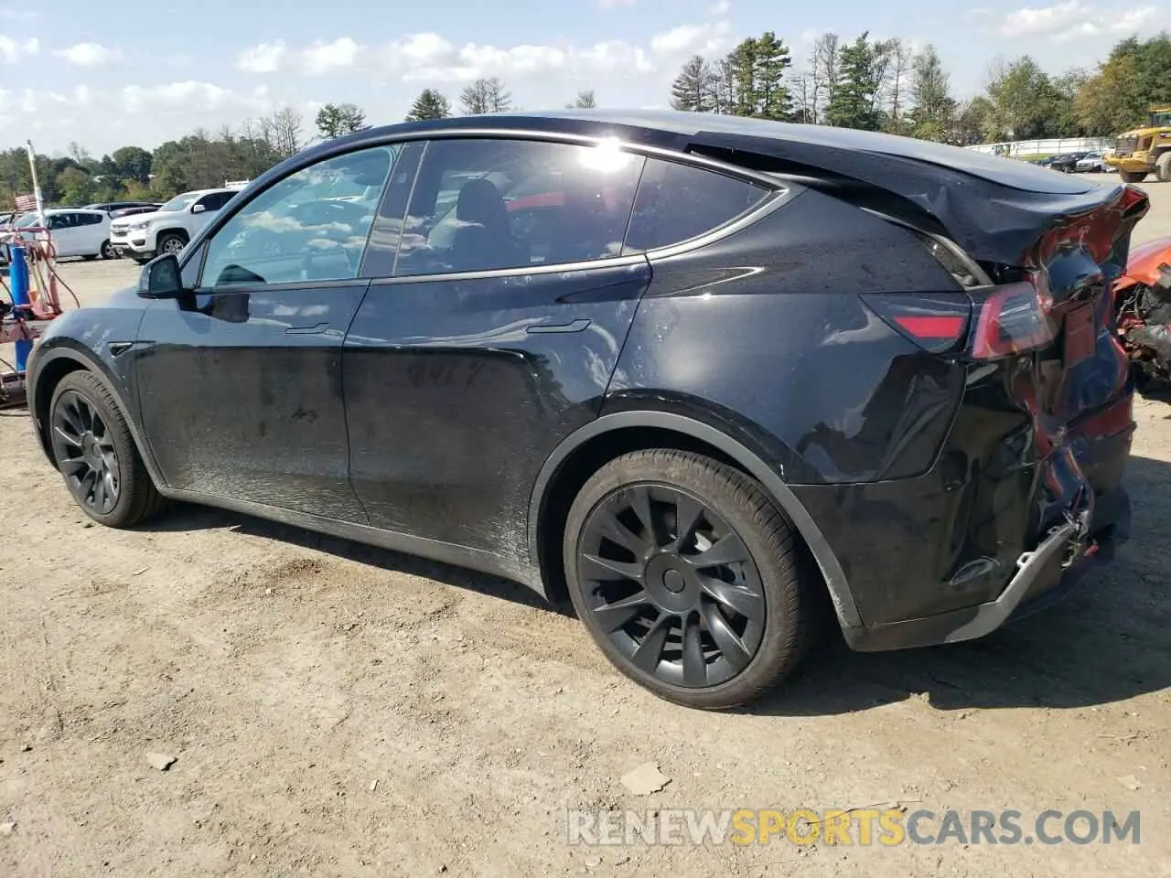 2 Photograph of a damaged car 7SAYGAEE9PF932592 TESLA MODEL Y 2023