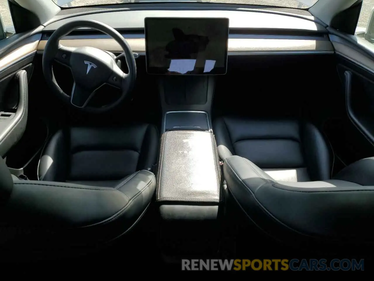 8 Photograph of a damaged car 7SAYGAEEXPF594572 TESLA MODEL Y 2023