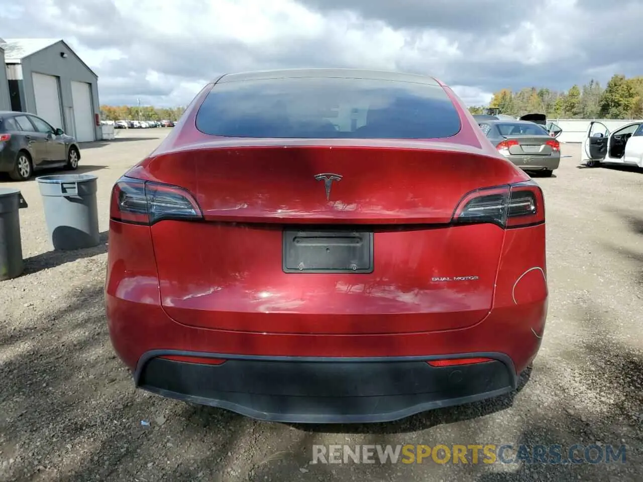 6 Photograph of a damaged car 7SAYGAEEXPF635119 TESLA MODEL Y 2023