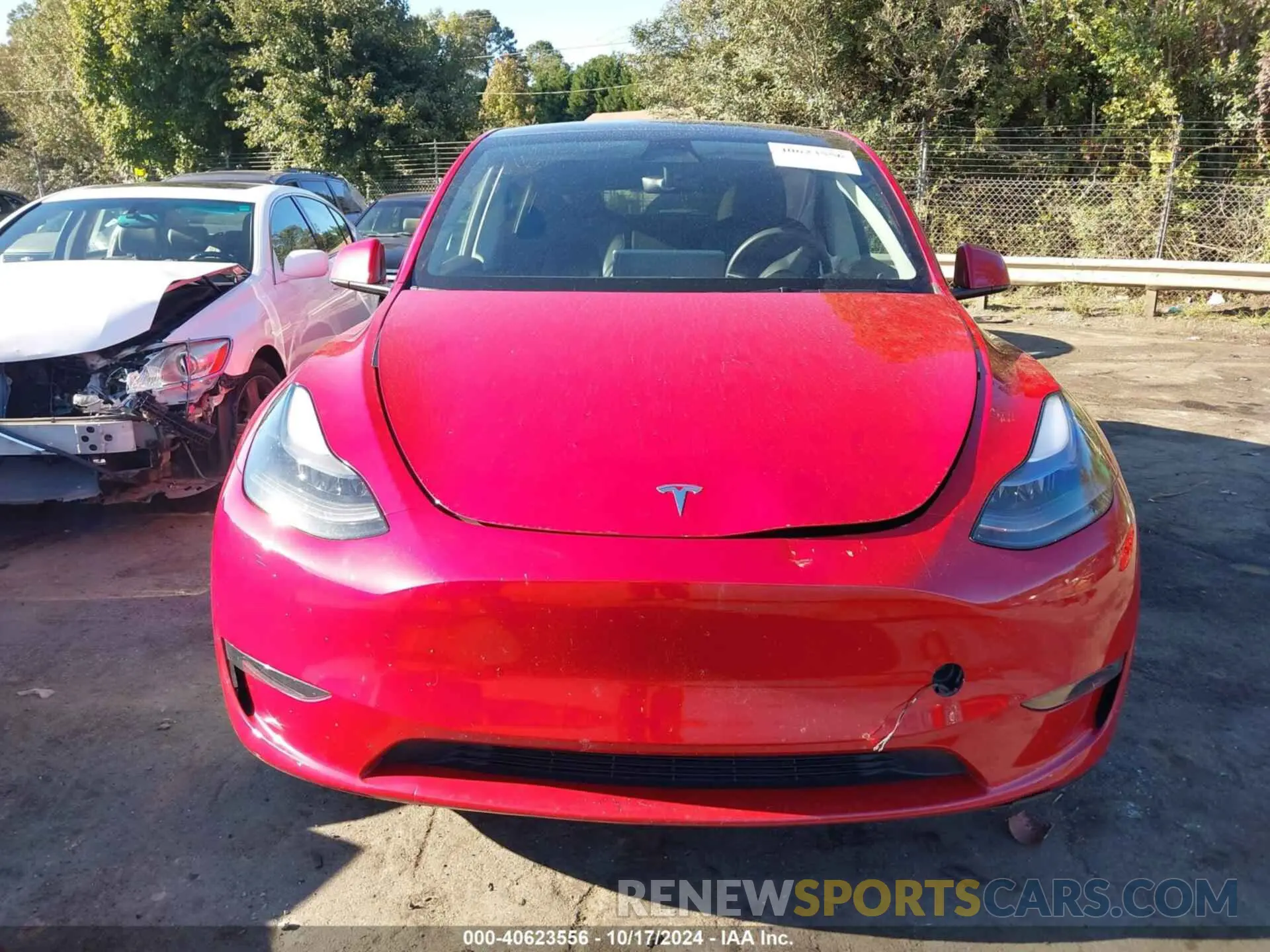 12 Photograph of a damaged car 7SAYGAEEXPF639431 TESLA MODEL Y 2023