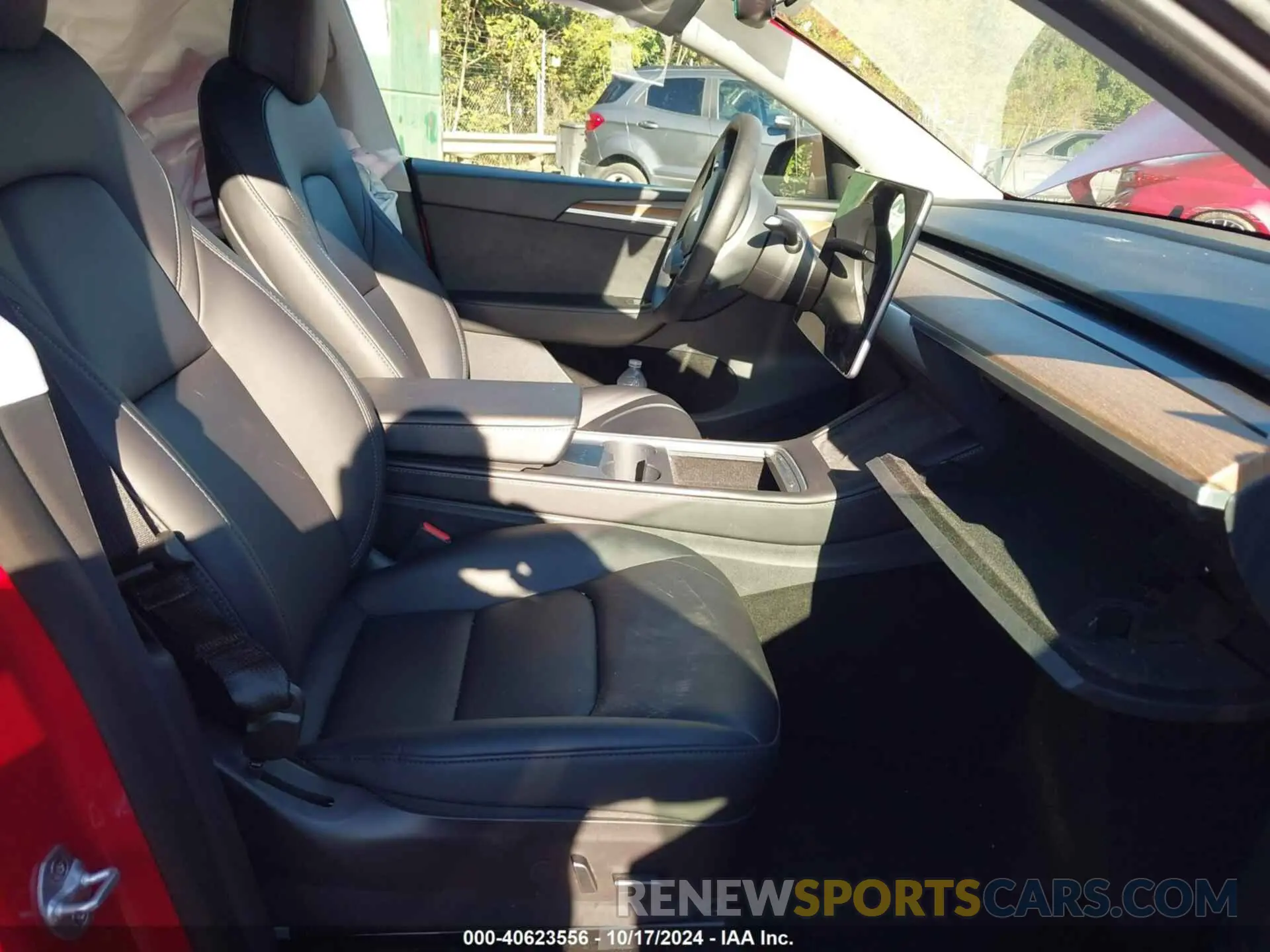5 Photograph of a damaged car 7SAYGAEEXPF639431 TESLA MODEL Y 2023