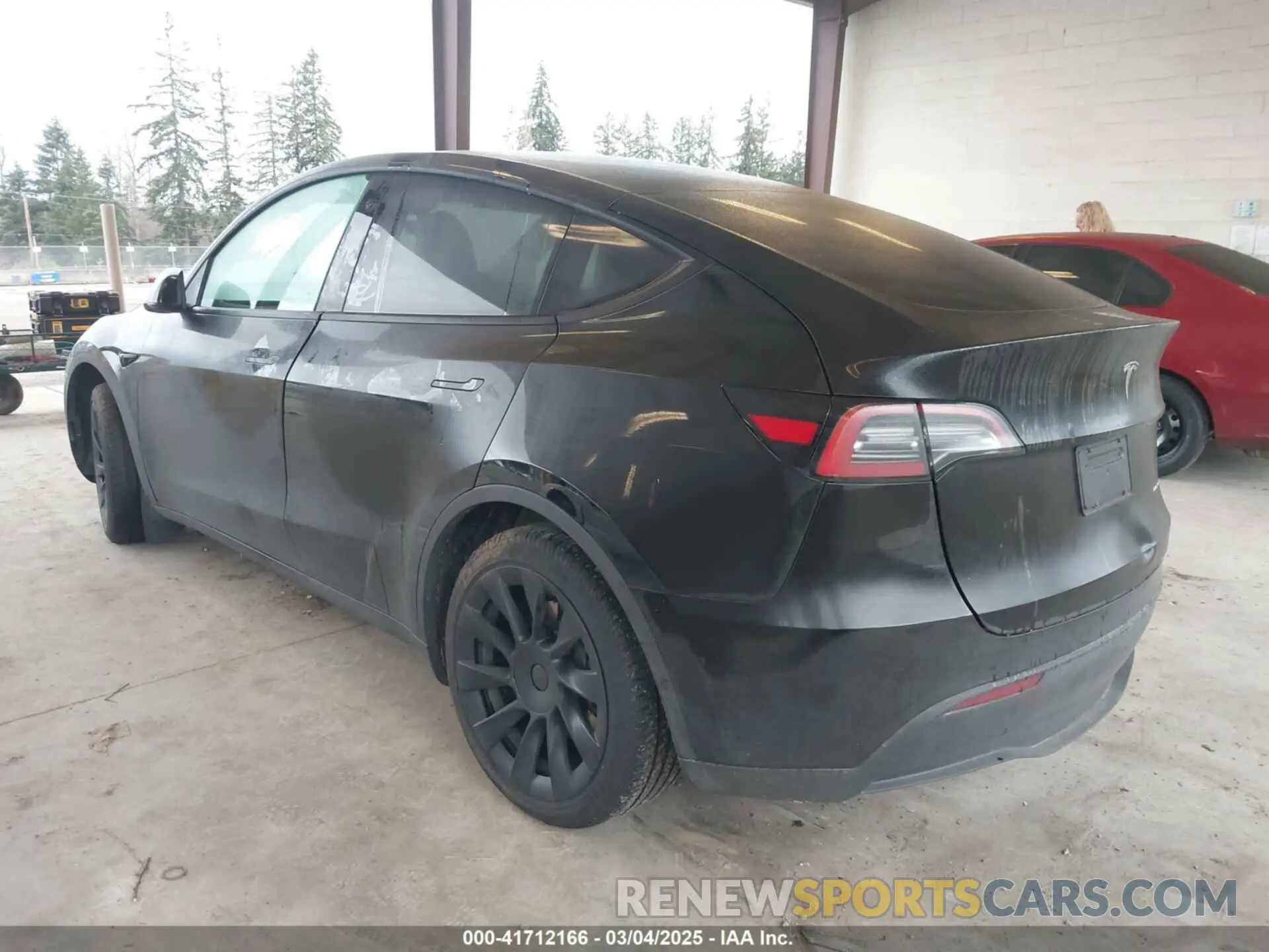 3 Photograph of a damaged car 7SAYGAEEXPF707503 TESLA MODEL Y 2023