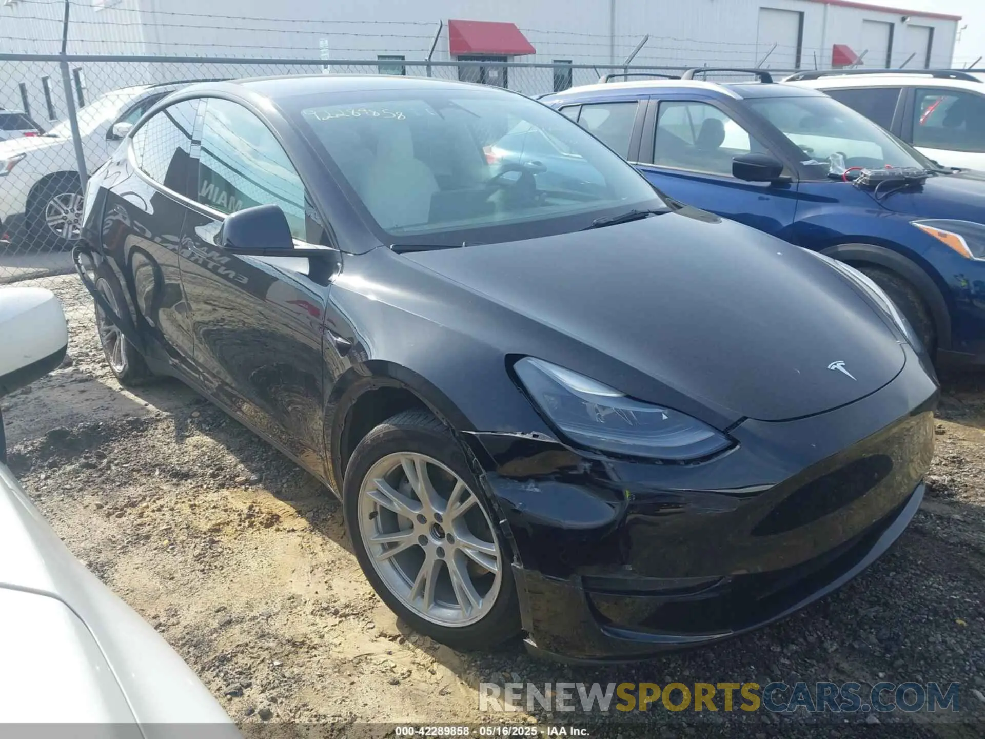 1 Photograph of a damaged car 7SAYGAEEXPF711924 TESLA MODEL Y 2023