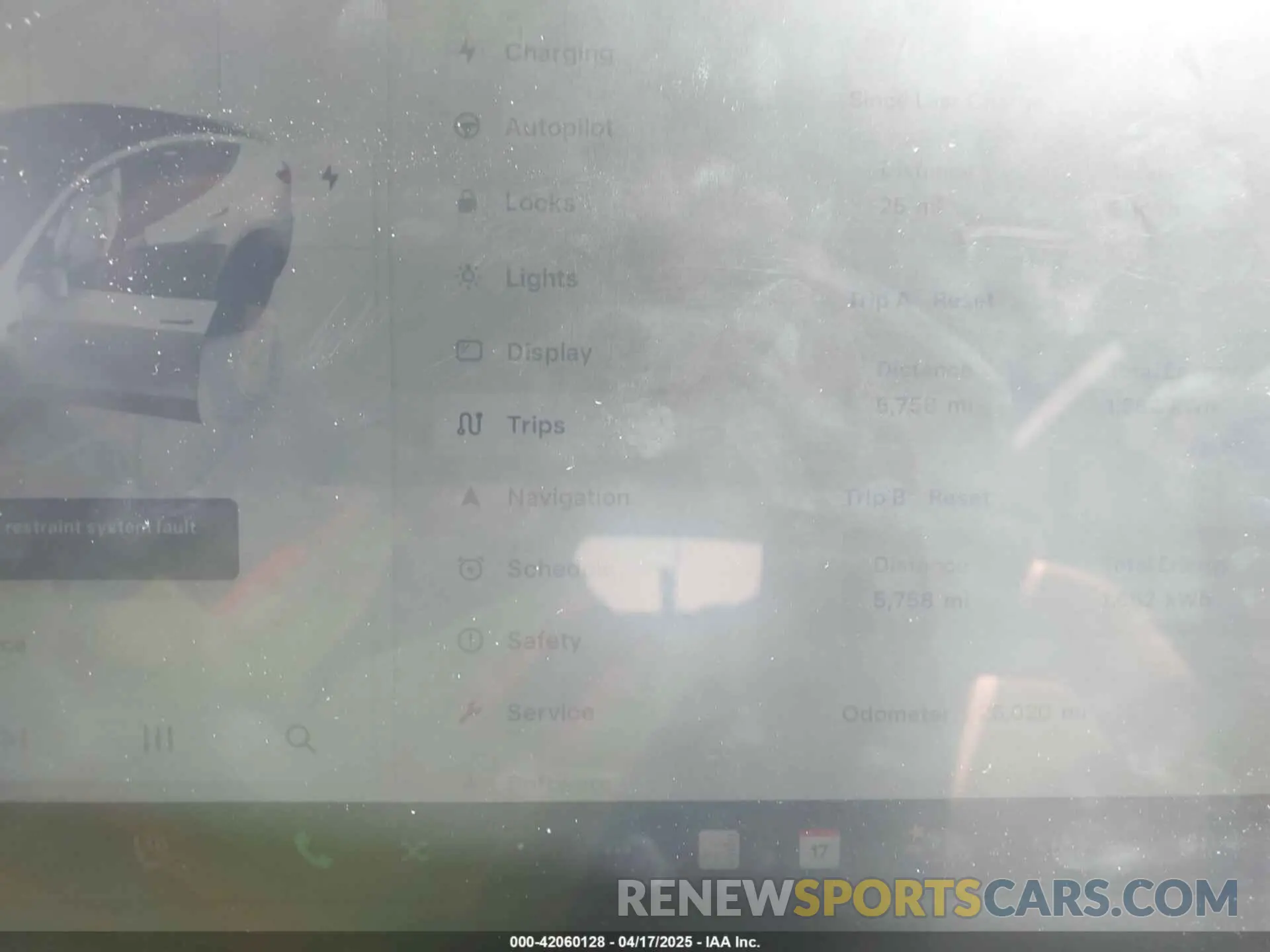 7 Photograph of a damaged car 7SAYGAEEXPF800974 TESLA MODEL Y 2023