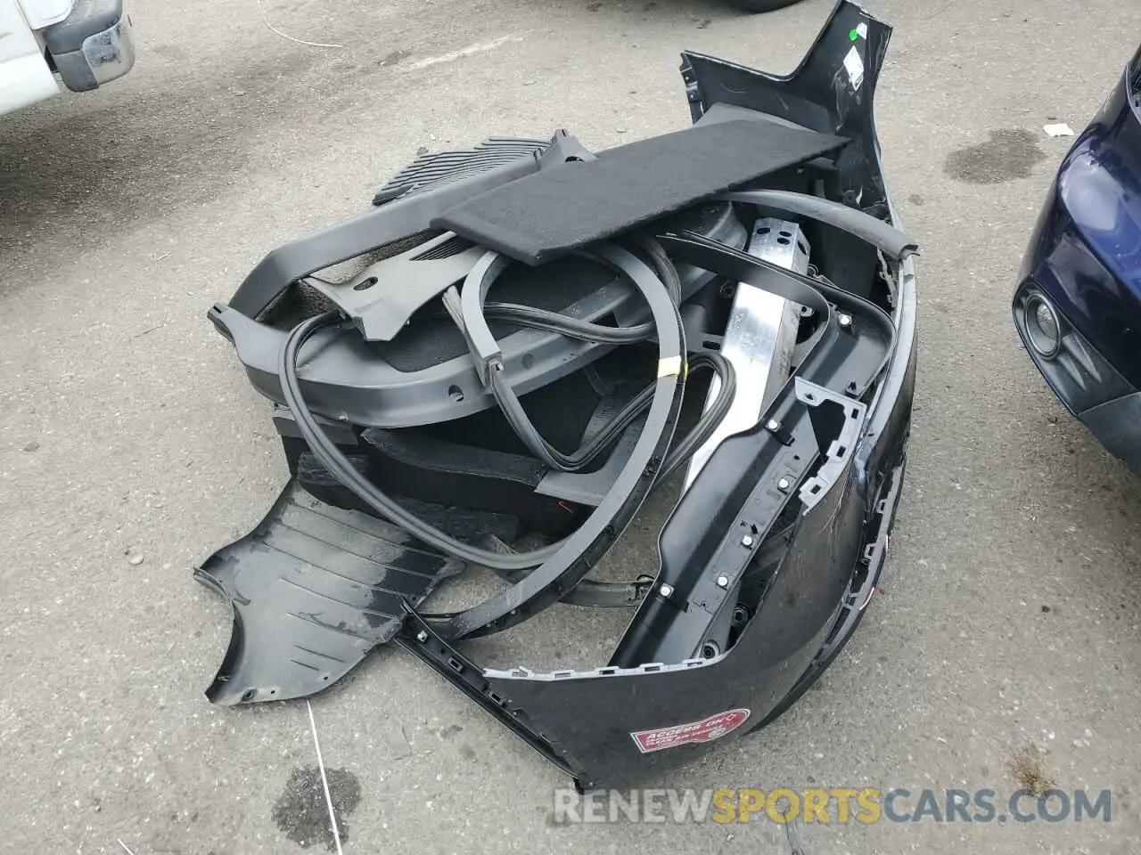 13 Photograph of a damaged car 7SAYGAEEXPF845803 TESLA MODEL Y 2023