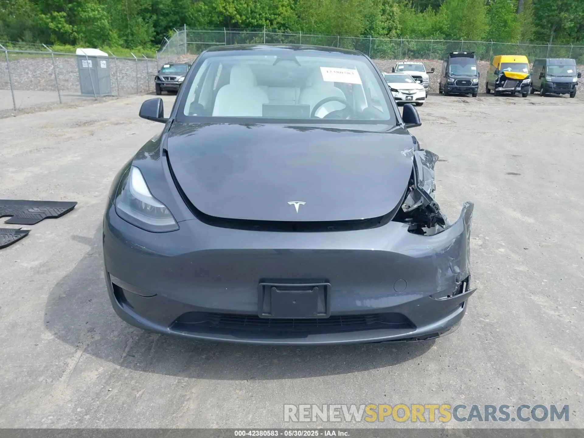12 Photograph of a damaged car 7SAYGAEEXPF856428 TESLA MODEL Y 2023