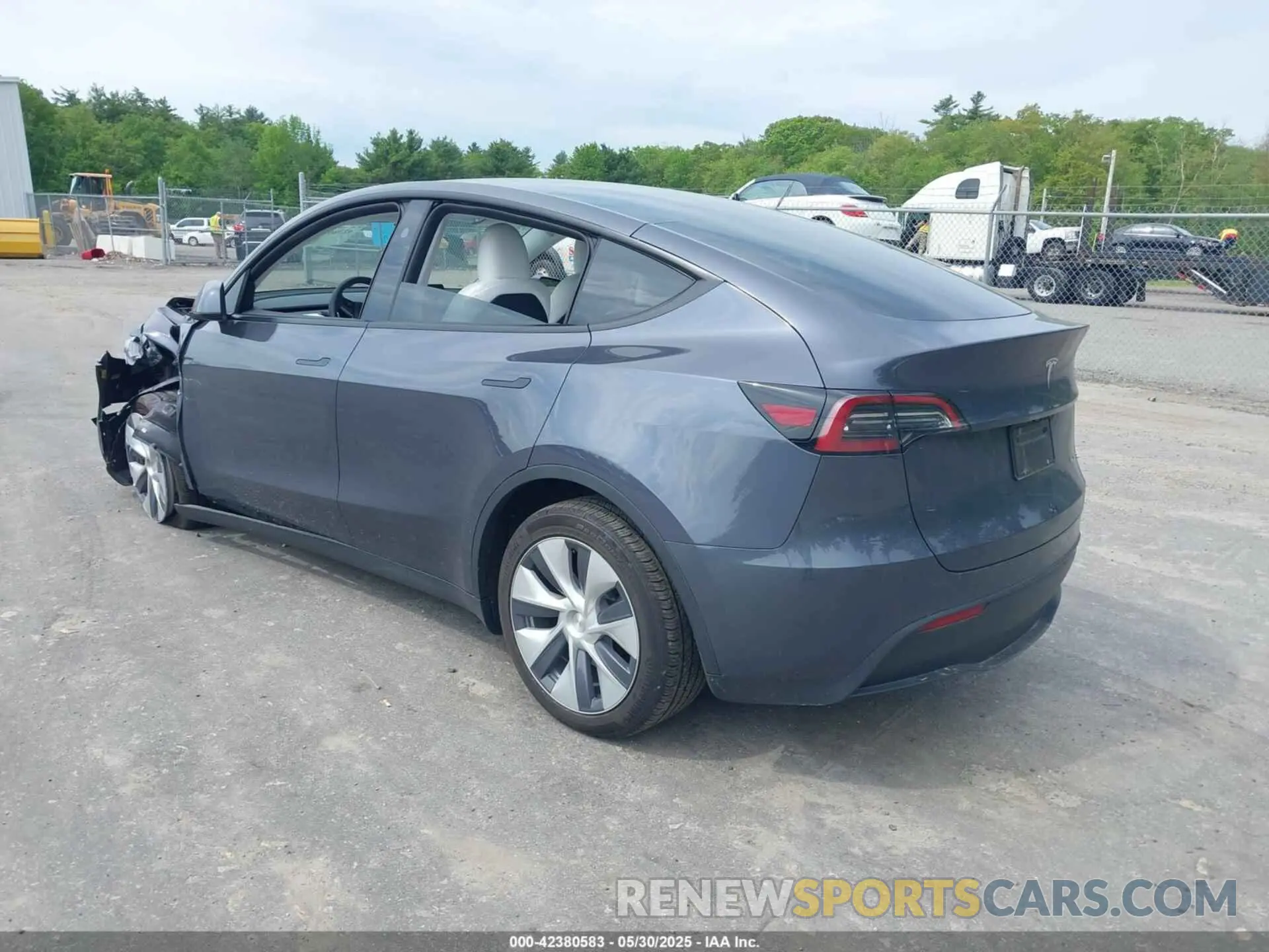 3 Photograph of a damaged car 7SAYGAEEXPF856428 TESLA MODEL Y 2023