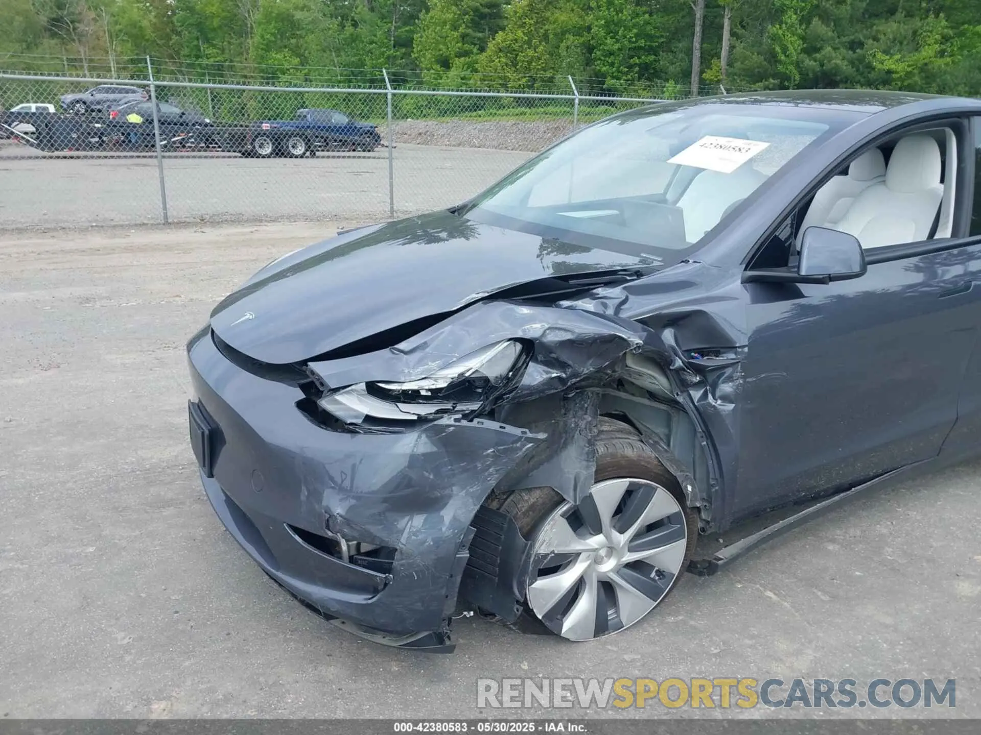6 Photograph of a damaged car 7SAYGAEEXPF856428 TESLA MODEL Y 2023