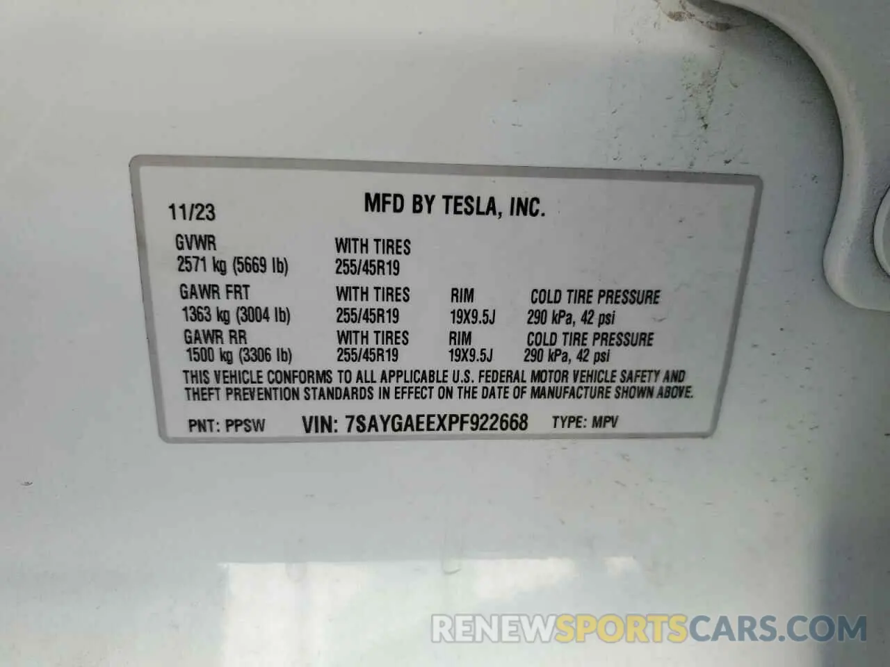 13 Photograph of a damaged car 7SAYGAEEXPF922668 TESLA MODEL Y 2023