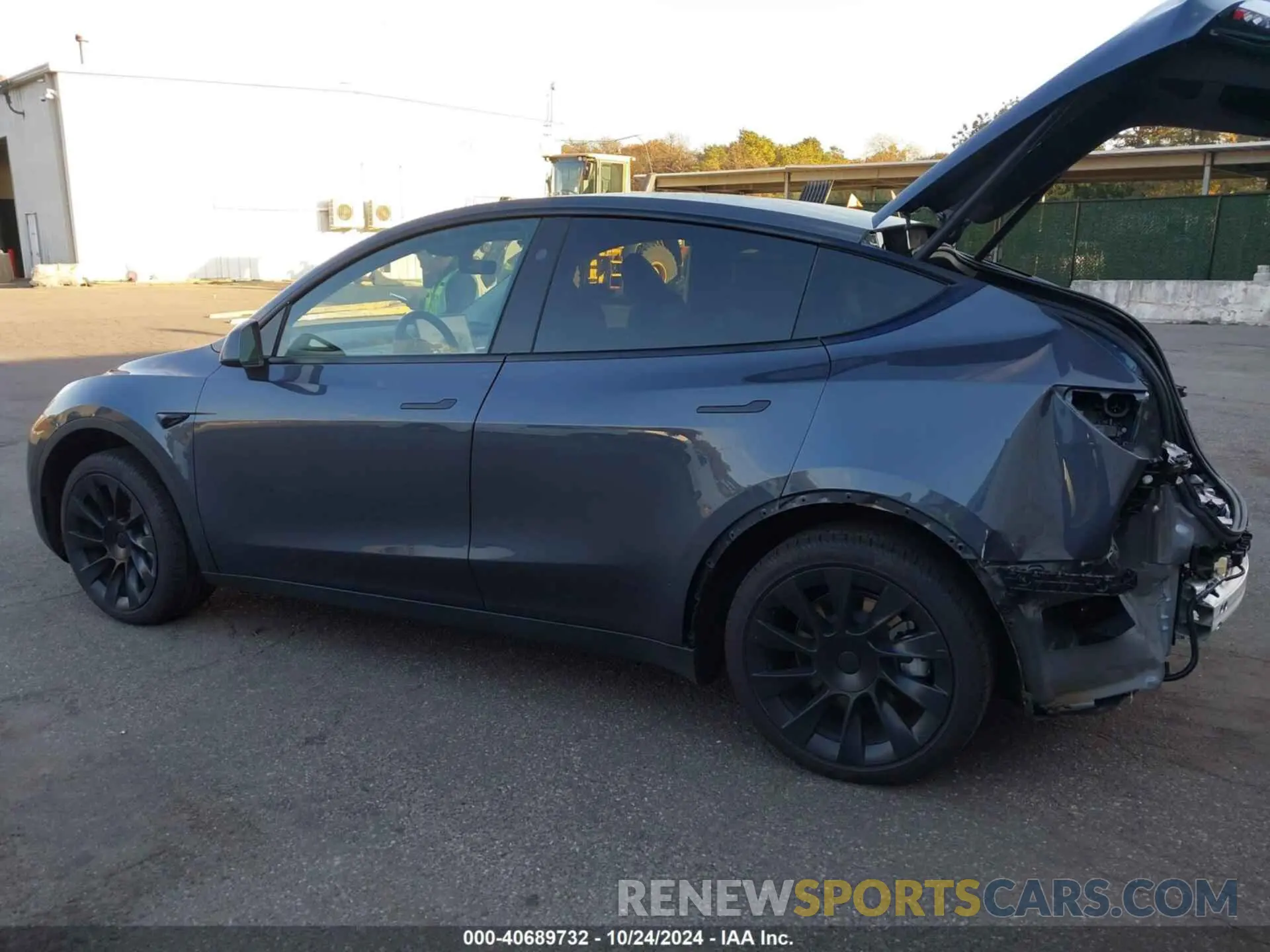 3 Photograph of a damaged car 7SAYGDED1PF961030 TESLA MODEL Y 2023