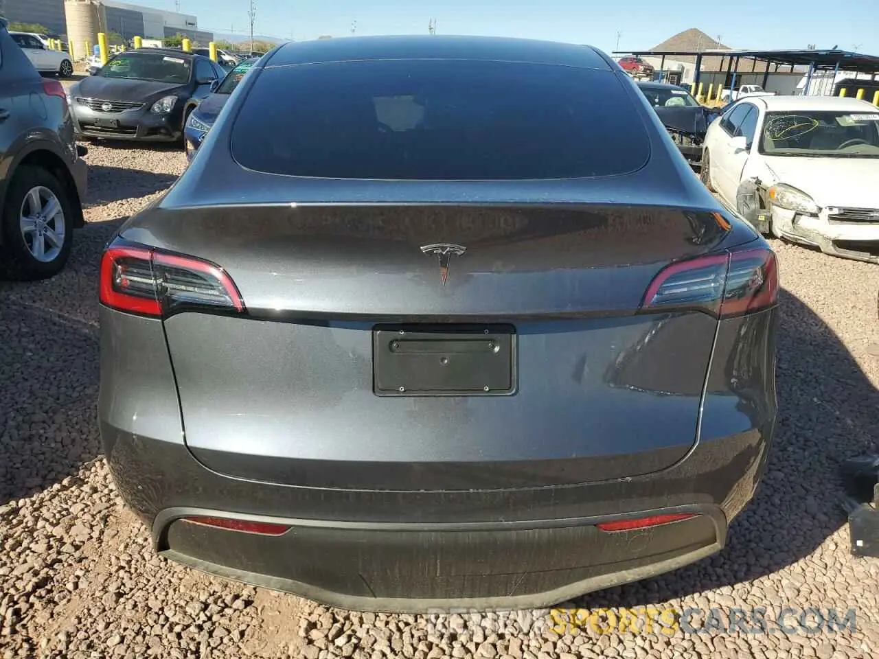 6 Photograph of a damaged car 7SAYGDED3PF962602 TESLA MODEL Y 2023