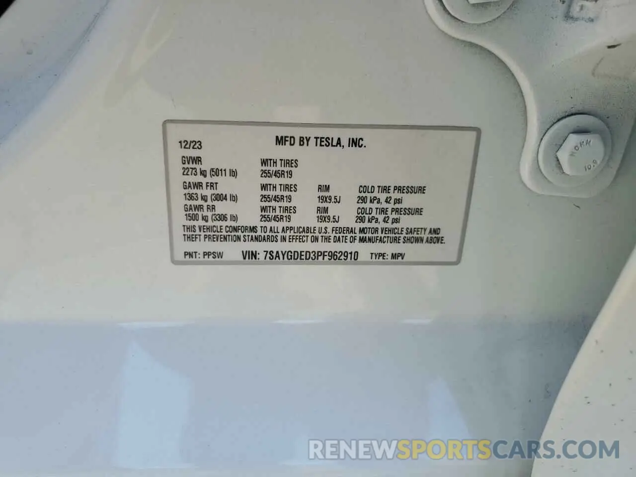 12 Photograph of a damaged car 7SAYGDED3PF962910 TESLA MODEL Y 2023