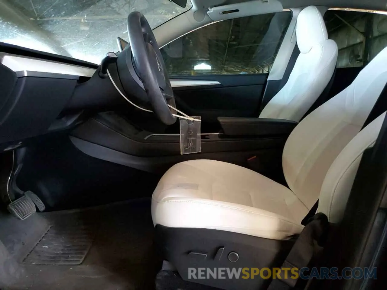 7 Photograph of a damaged car 7SAYGDED3PF971865 TESLA MODEL Y 2023