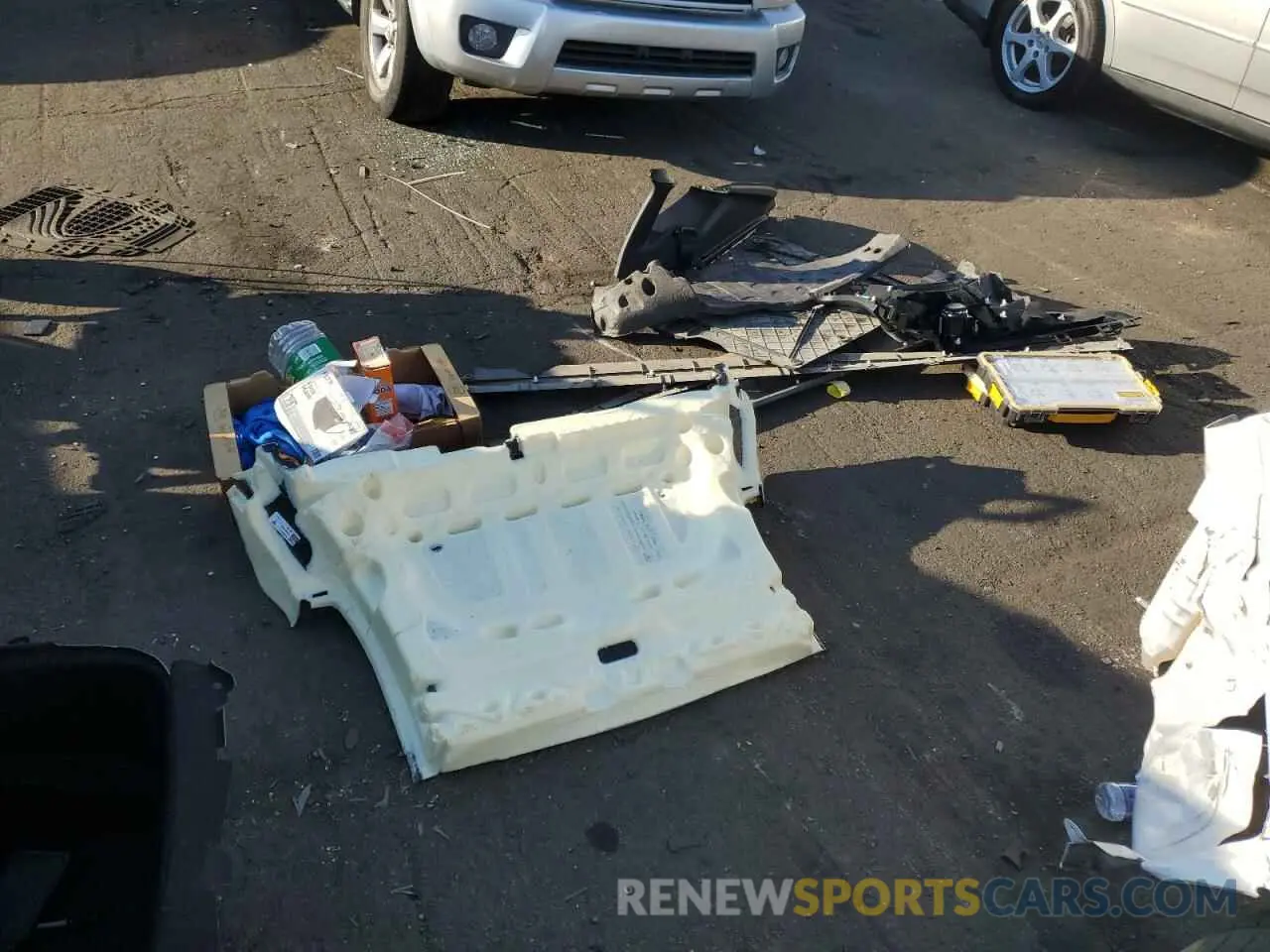 12 Photograph of a damaged car 7SAYGDED4PF960499 TESLA MODEL Y 2023