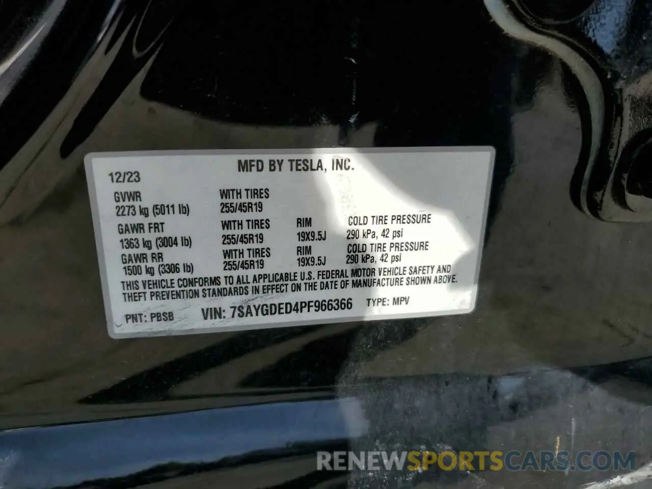 13 Photograph of a damaged car 7SAYGDED4PF966366 TESLA MODEL Y 2023