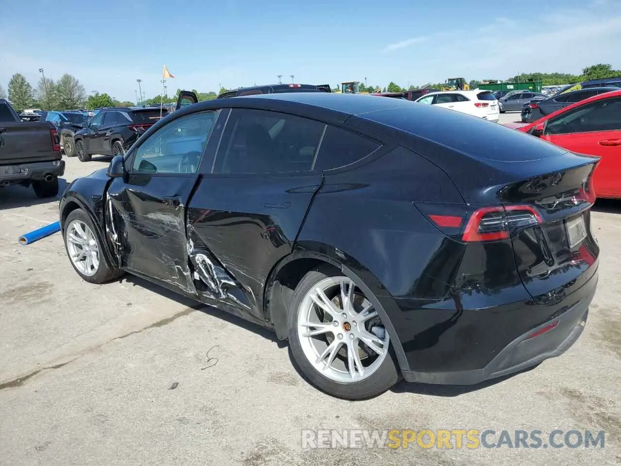2 Photograph of a damaged car 7SAYGDED4PF966366 TESLA MODEL Y 2023