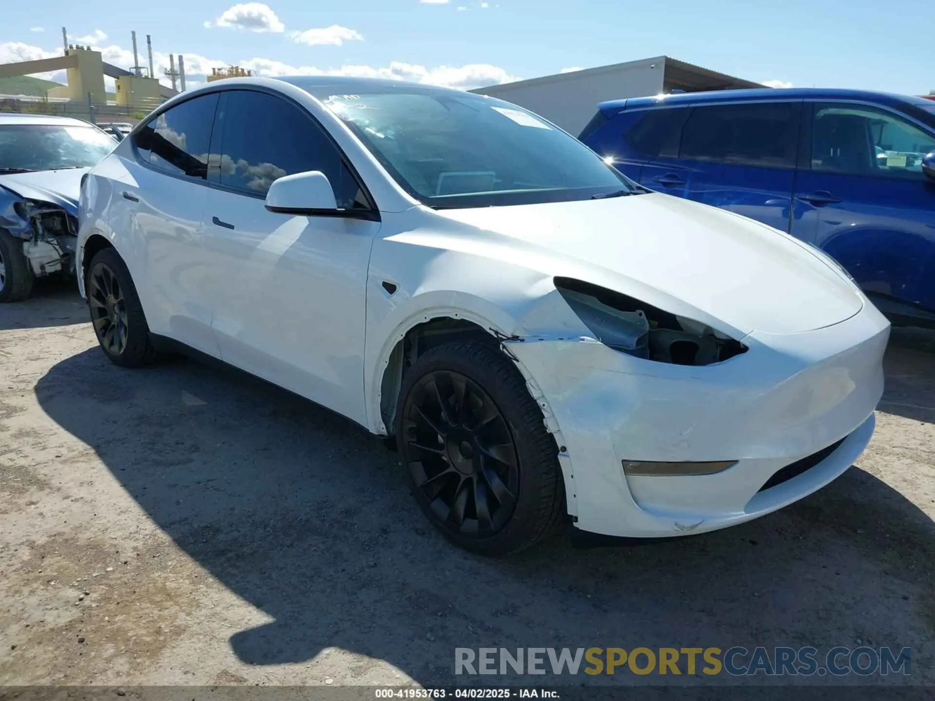 1 Photograph of a damaged car 7SAYGDED4PF976735 TESLA MODEL Y 2023