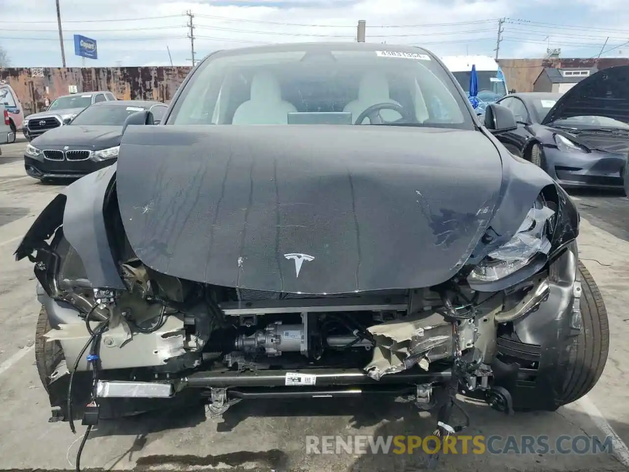 5 Photograph of a damaged car 7SAYGDED6PF931537 TESLA MODEL Y 2023