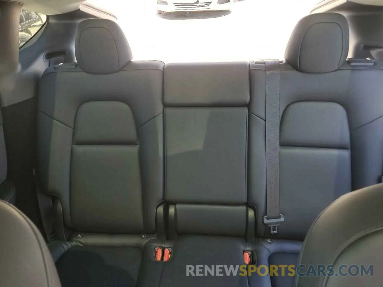 10 Photograph of a damaged car 7SAYGDED6PF950203 TESLA MODEL Y 2023