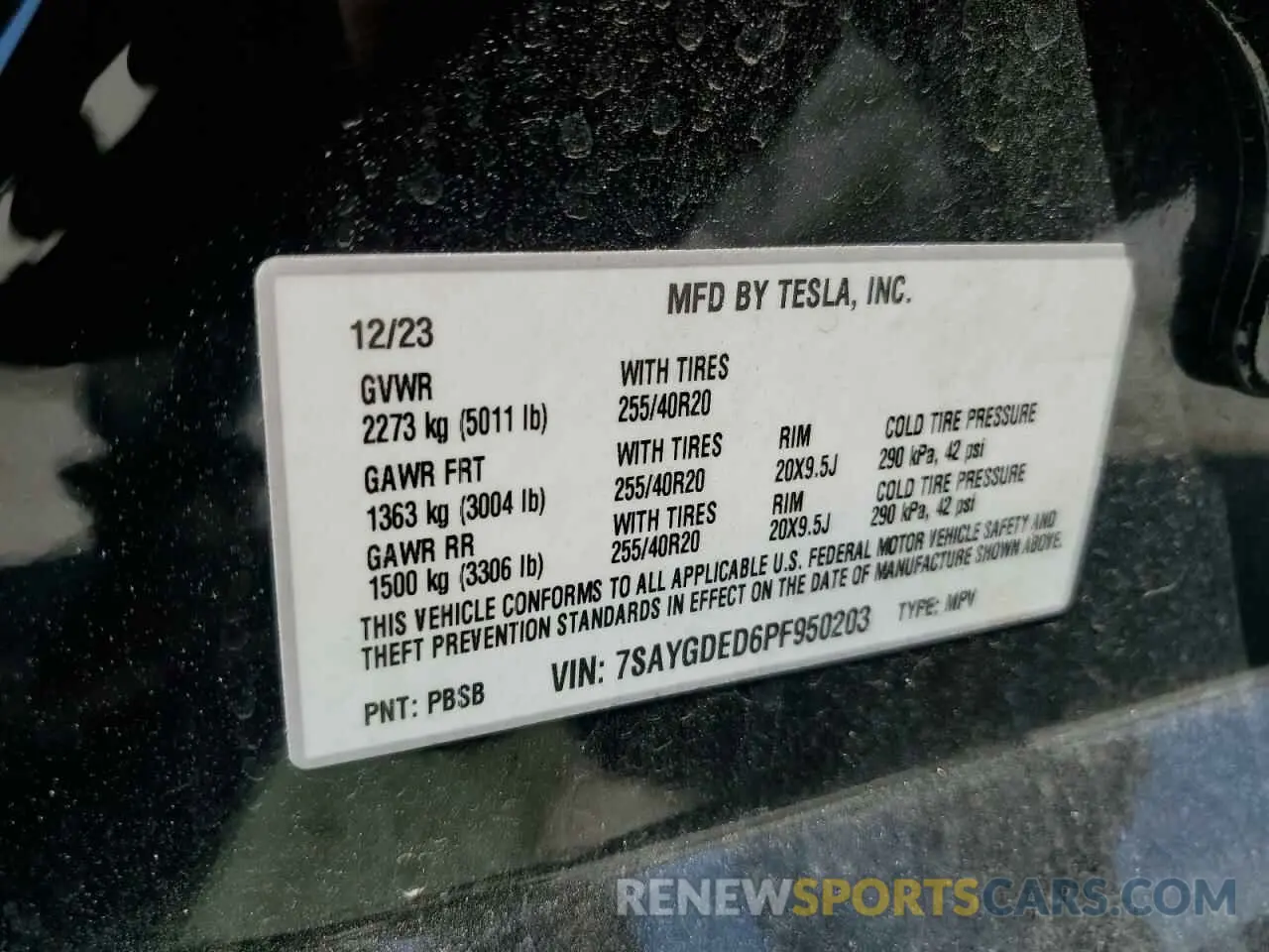 15 Photograph of a damaged car 7SAYGDED6PF950203 TESLA MODEL Y 2023