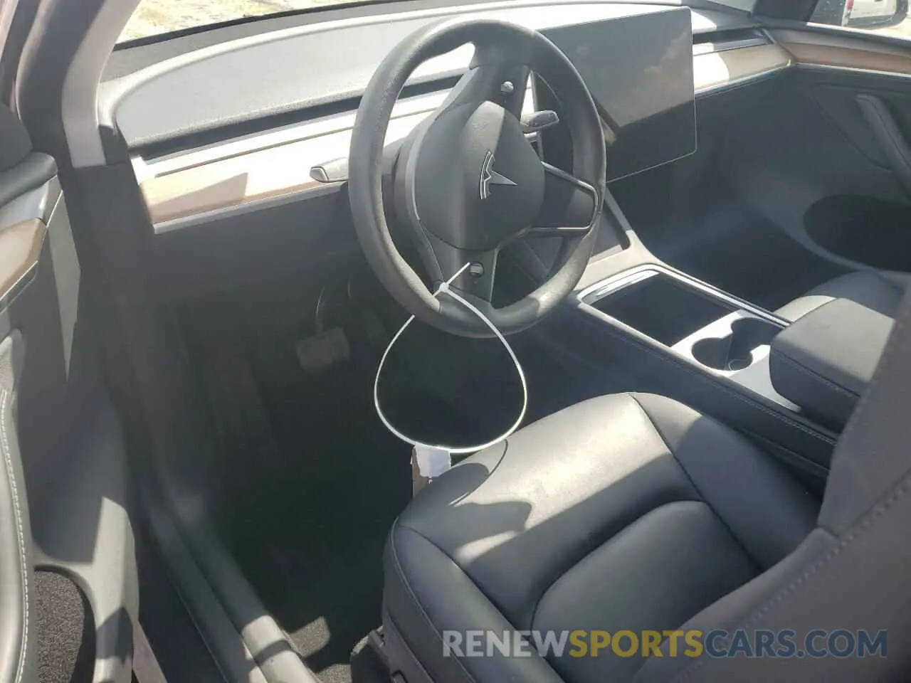 8 Photograph of a damaged car 7SAYGDED6PF965218 TESLA MODEL Y 2023
