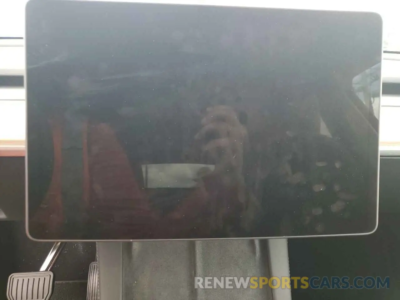 9 Photograph of a damaged car 7SAYGDED6PF965218 TESLA MODEL Y 2023