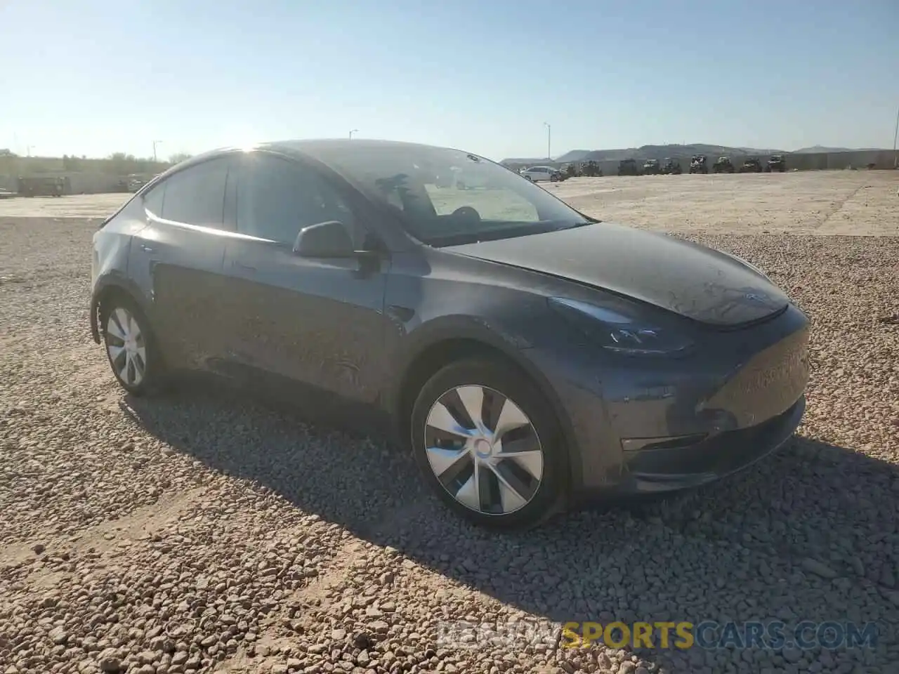 4 Photograph of a damaged car 7SAYGDED6PF971696 TESLA MODEL Y 2023