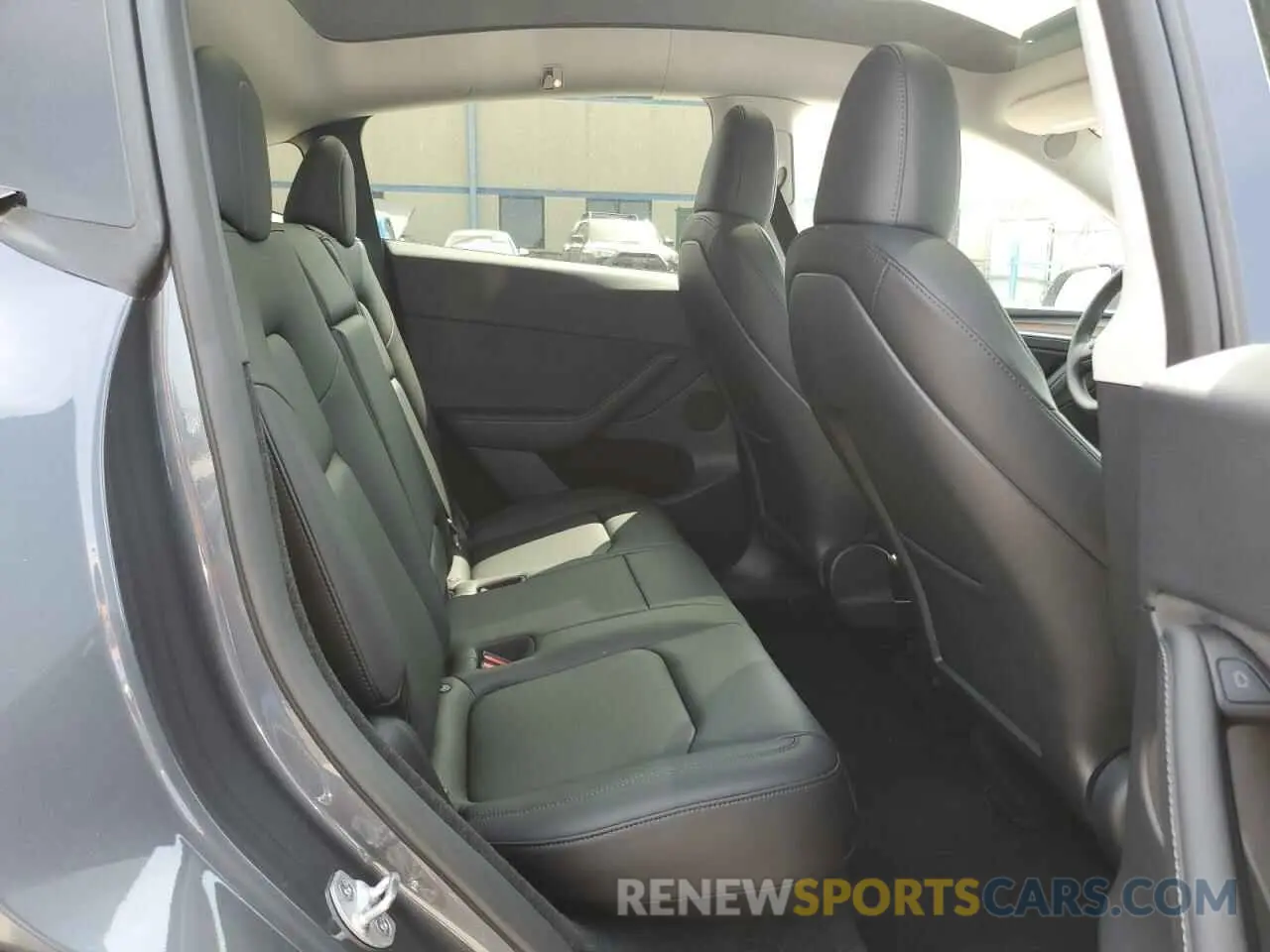 10 Photograph of a damaged car 7SAYGDED7PF950193 TESLA MODEL Y 2023