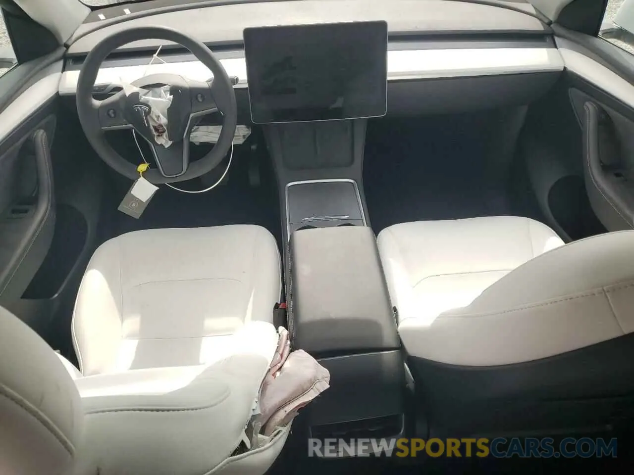 8 Photograph of a damaged car 7SAYGDED7PF960142 TESLA MODEL Y 2023